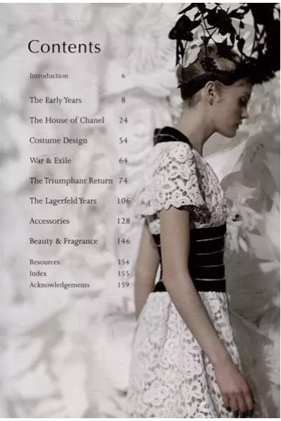 The Little Book of Chanel: The Story of the Iconic Fashion House